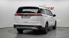 2023 Kia Carnival Diesel 9-Seater Prestige — фото 4