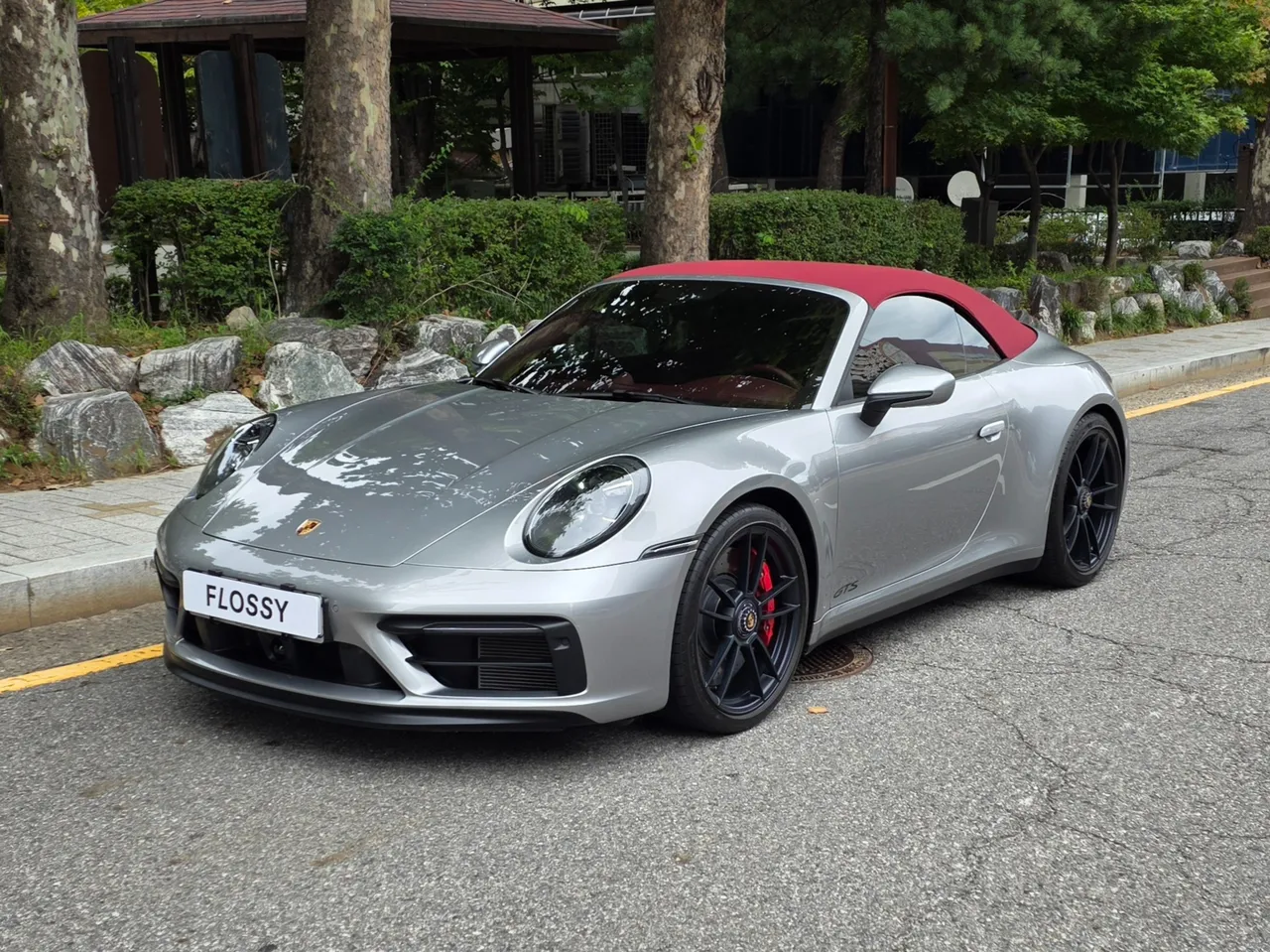 2022 Porsche 911 Carrera 4 GTS Cabriolet