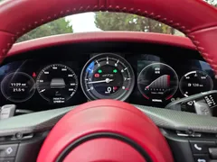 2022 Porsche 911 Carrera 4 GTS Cabriolet — фото 8