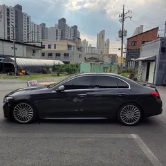 2023 Mercedes-Benz C-Class C300 4MATIC AMG Line — фото 5
