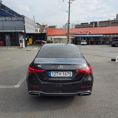 2023 Mercedes-Benz C-Class C300 4MATIC AMG Line — фото 8