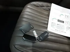 2023 Kia K8 Signature, серый — фото 16