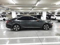 2023 Kia K8 Signature, серый — фото 19