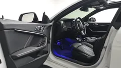 2022 BMW 2-Series 220i M Sports — фото 10