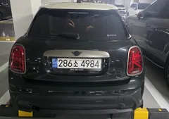 2023 Mini Cooper 3Door Resolute Edition — фото 4