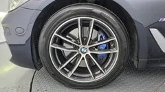 2023 BMW 5-Series 523d xDrive M Sport — фото 5