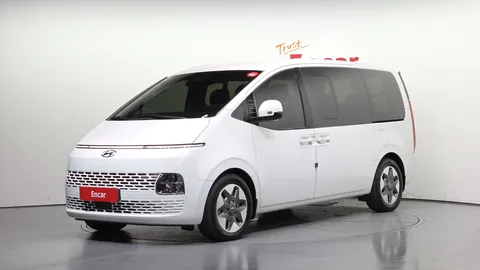 2023 Hyundai Staria 4WD Tourer 9-Seater