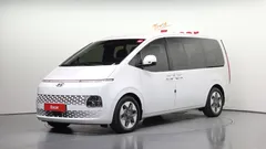 2023 Hyundai Staria 4WD Tourer 9-Seater — фото 11