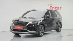 2023 Kia Carnival Diesel 9-Seater Prestige — фото 1