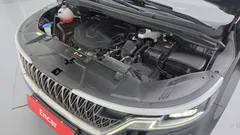 2023 Kia Carnival Diesel 9-Seater Prestige — фото 6
