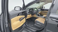 2023 Kia Carnival Diesel 9-Seater Prestige — фото 10