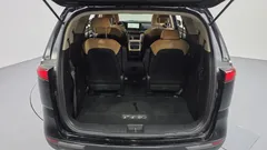 2023 Kia Carnival Diesel 9-Seater Prestige — фото 20