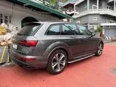 2023 Audi Q7 55 TFSI Quattro Premium — фото 4