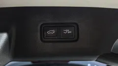 2022 Kia Carnival Diesel 11-Seater Noblesse — фото 18