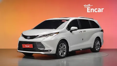 2022 Toyota Sienna 2.5 Hybrid 2WD