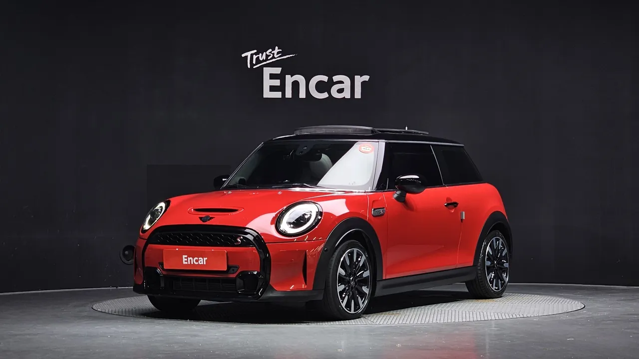 2023 Mini Cooper Classic