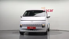 2022 Hyundai Staria Tourer 9-Seater — фото 3