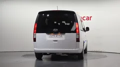 2022 Hyundai Staria Tourer 9-Seater — фото 4