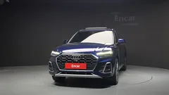 2022 Audi Q5 45 TFSI Quattro Premium — фото 3