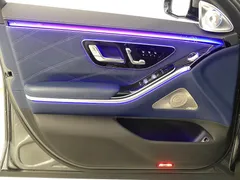 2022 Mercedes-Benz S-Class Maybach S580 4MATIC Metropolitan Nightwalk — фото 9