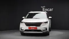 2023 Kia Carnival Diesel 9-Seater Prestige — фото 3