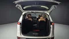 2023 Kia Carnival Diesel 9-Seater Prestige — фото 20