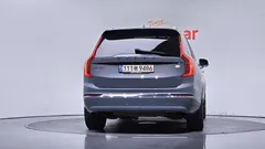 2023 Volvo XC90 T8 Ultimate Bright Hybrid — фото 4