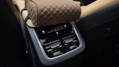 2023 Volvo XC90 T8 Ultimate Bright Hybrid — фото 17
