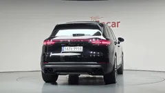 2022 Porsche Cayenne 3.0 PLATINUM EDITION — фото 4