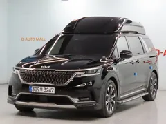 2023 Kia Carnival Gasoline 9-Seater Hi-Limousine — фото 1