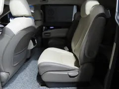 2023 Kia Carnival Gasoline 9-Seater Hi-Limousine — фото 7