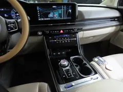 2023 Kia Carnival Gasoline 9-Seater Hi-Limousine — фото 15