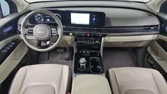 2023 Kia Carnival Diesel 7-Seater Hi-Limousine — фото 7