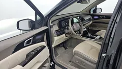 2023 Kia Carnival Diesel 7-Seater Hi-Limousine — фото 10