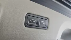 2023 Kia Carnival Diesel 7-Seater Hi-Limousine — фото 18