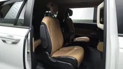 2023 Kia Carnival Diesel 9-Seater Prestige — фото 12