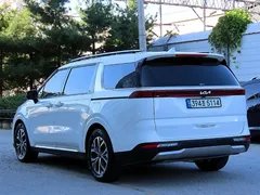2022 Kia Carnival Diesel 9-Seater Signature — фото 3