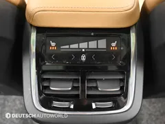 2023 Volvo XC60 B6 Ultimate Bright — фото 20