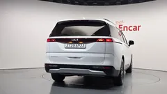 2023 Kia Carnival Diesel 9-Seater Prestige — фото 4