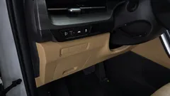 2023 Kia Carnival Diesel 9-Seater Prestige — фото 14