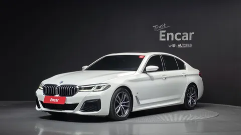 2023 BMW 5-Series 520i M Sport