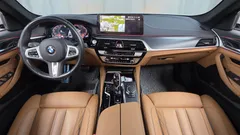 2023 BMW 5-Series 520i M Sport — фото 7