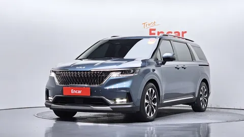 2023 Kia Canival Gasoline 7-Seater Outdoor
