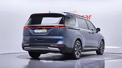 2023 Kia Canival Gasoline 7-Seater Outdoor — фото 2