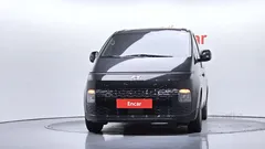 2023 Hyundai Staria Cargo 5-Seater — фото 3