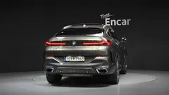 2022 BMW X6 xDrive40i M Sport — фото 4
