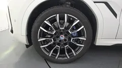 2024 BMW X6 xDrive40i M Sport — фото 5