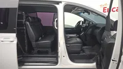 2022 Hyundai Staria Cargo 5-Seater, белый — фото 11