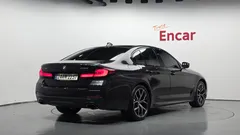 2023 BMW 5-Series 530i xDrive M Sport Package — фото 2