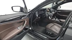 2023 BMW 5-Series 530i xDrive M Sport Package — фото 10